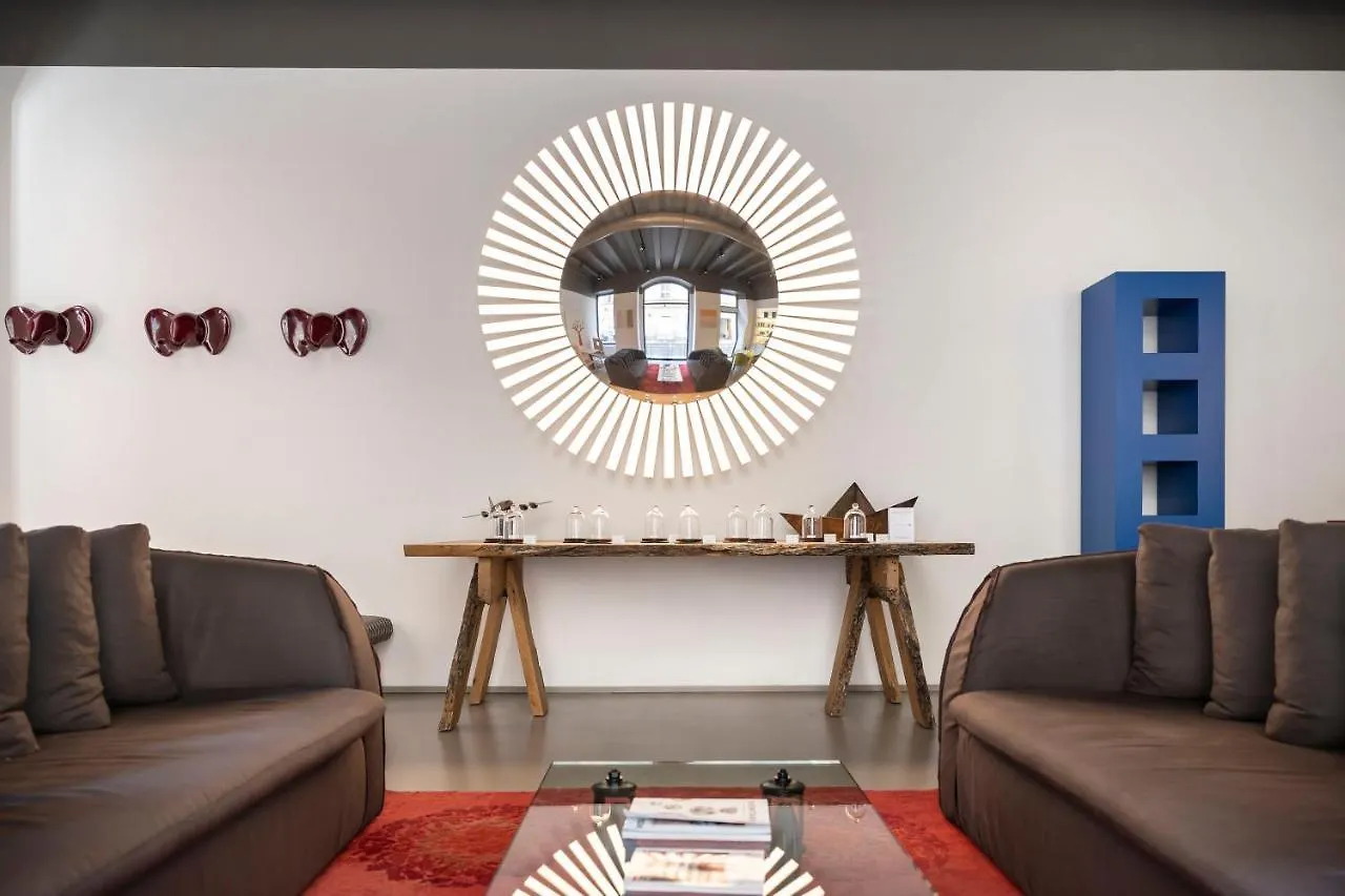 Savona 18 Suites Milaan 4*,  Italië