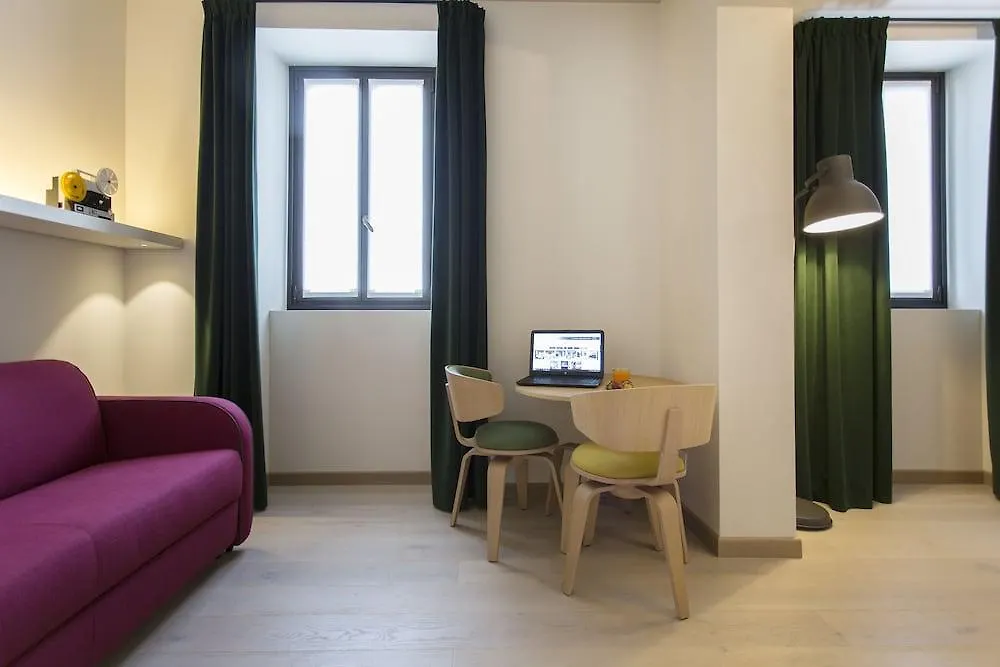 Savona 18 Suites Milan Hotel